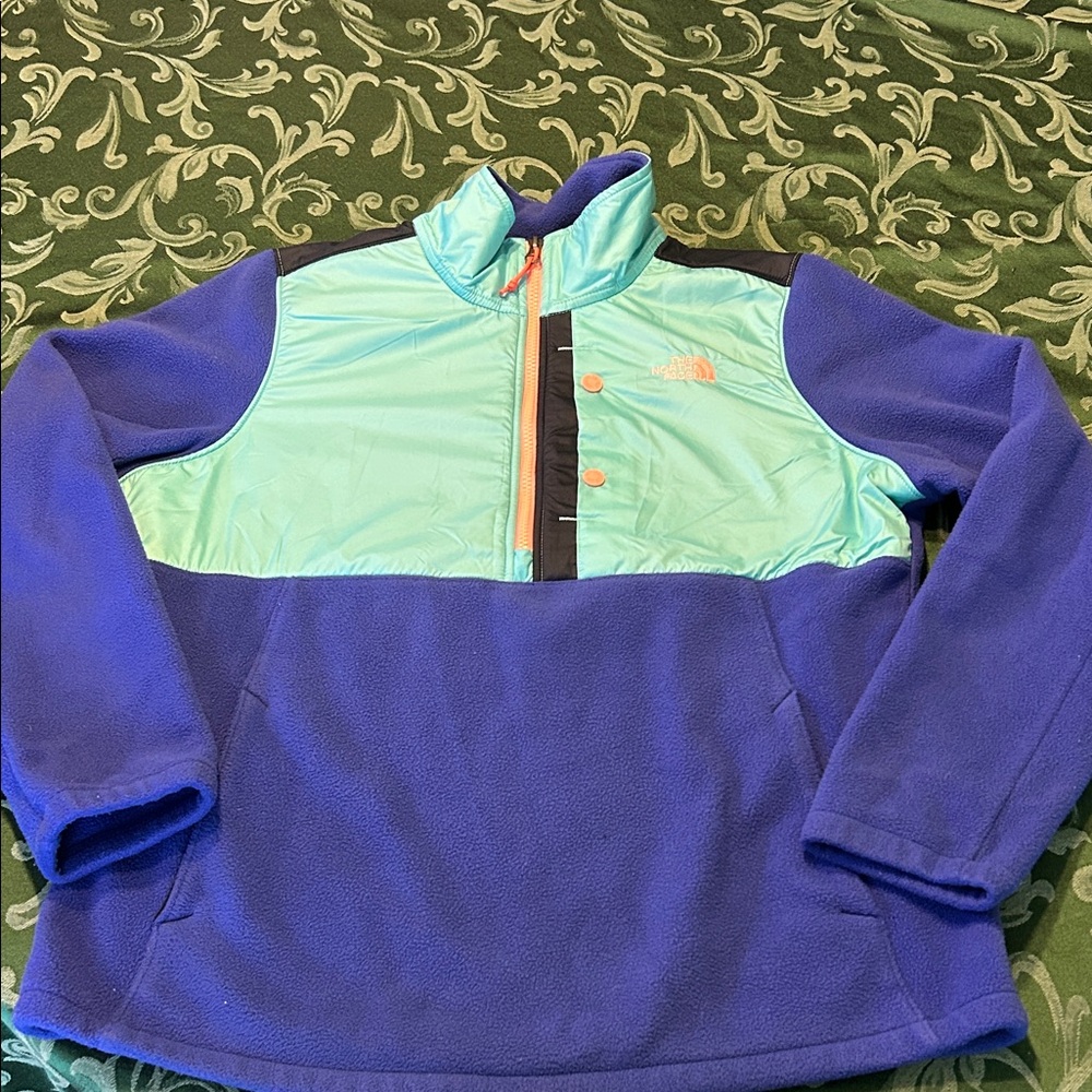 The North Face woman’s LARGE aqua blue purple salmon Fleece 1/4 zip shirt